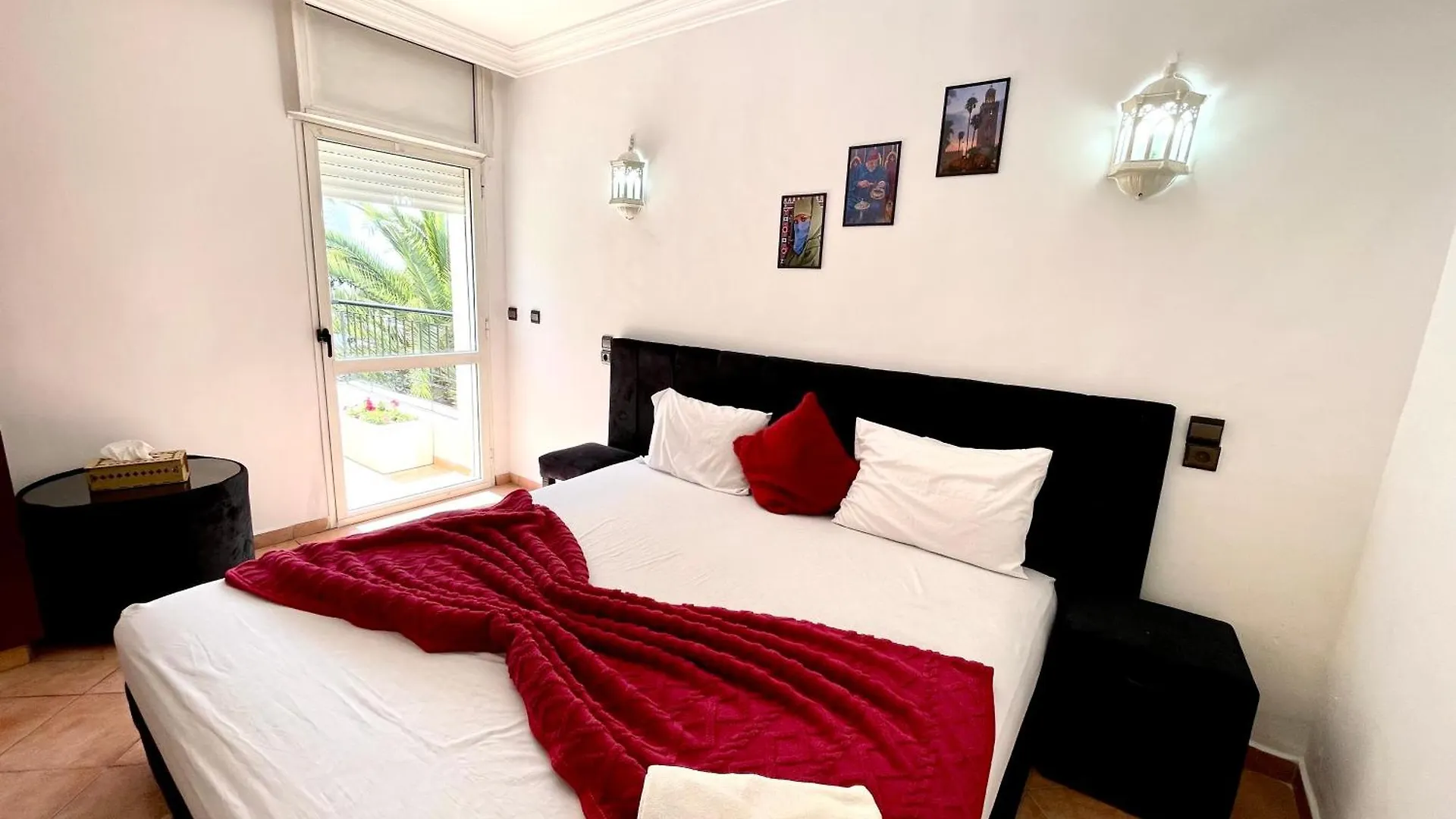 Contacts de Hotel Mery Studio